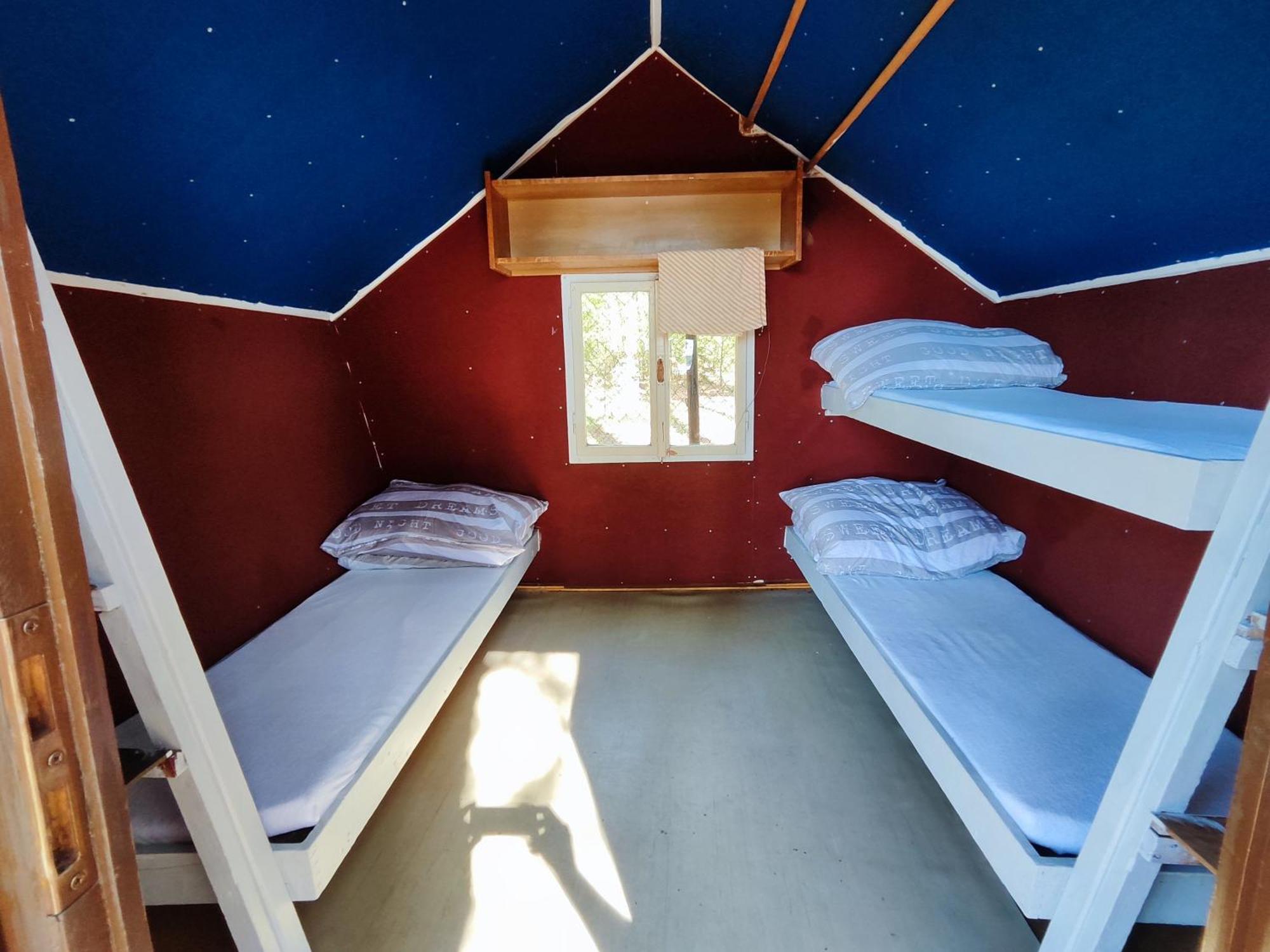 Yacht Club Bezdrev Hotell Hluboká nad Vltavou Exteriör bild